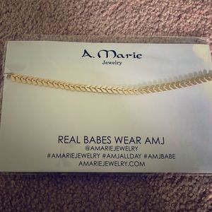 A. Marie Laurel Leaf Choker